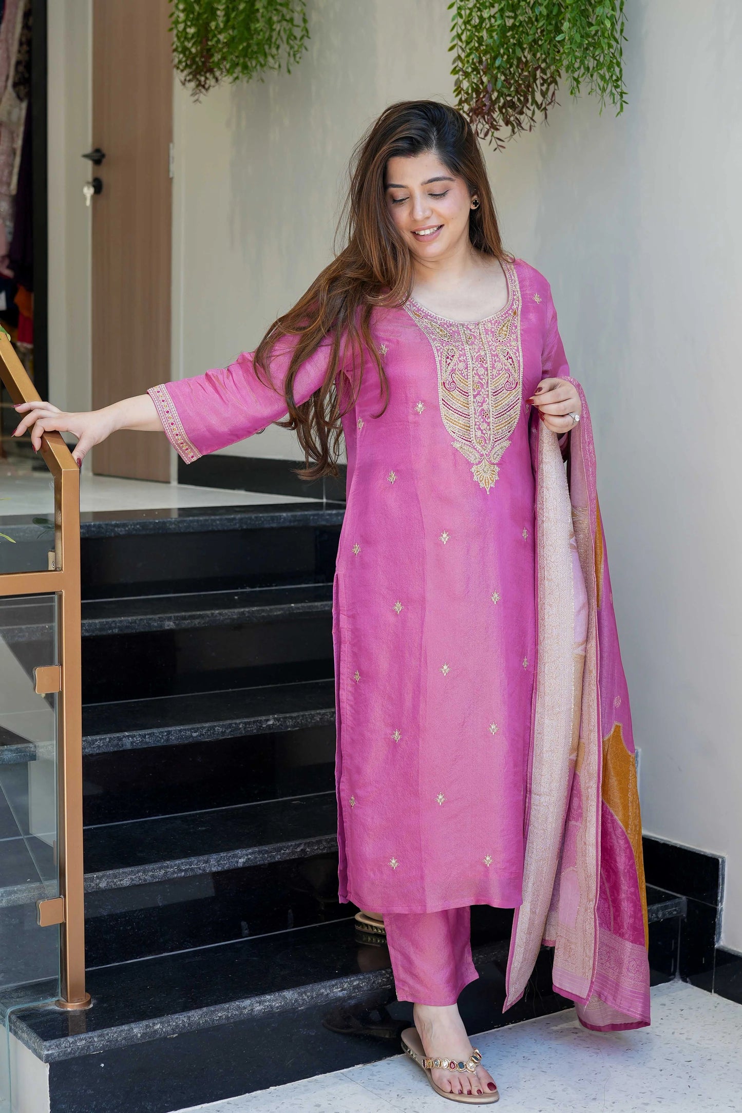Peach Embroidered Viscose Simmer Kurti Set with Jacquard Dupatta